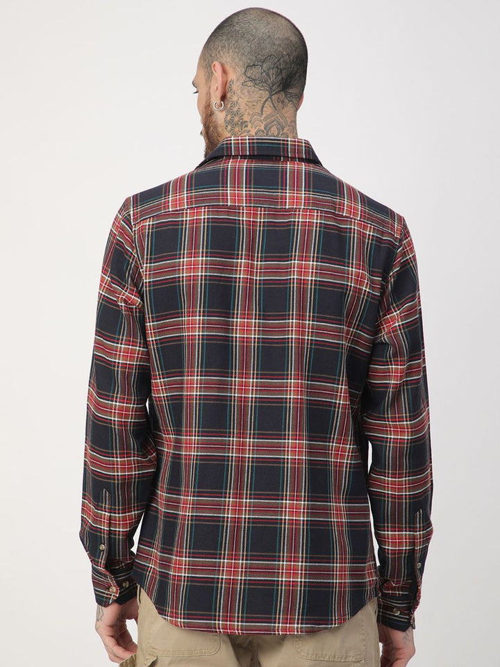 VASTRADO Men Classic Slim Fit Opaque Checked Casual Shirt