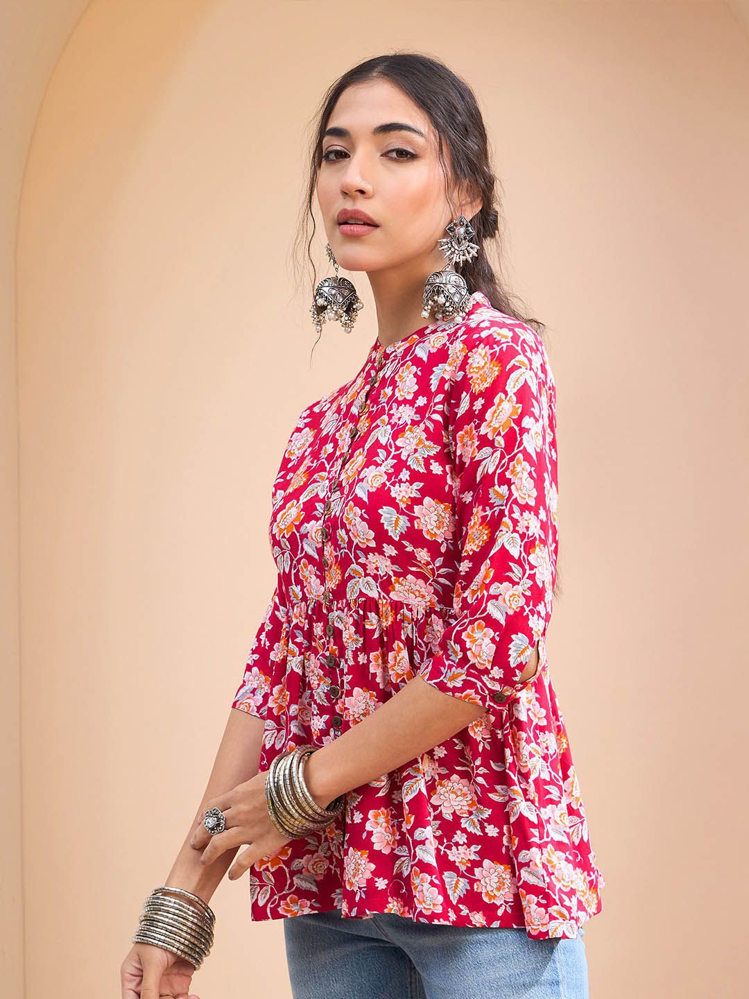 Shae by SASSAFRAS Floral Printed Pleated Kurti