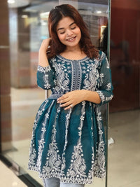 KALINI Women Ethnic Motifs Embroidered Chikankari Kurti