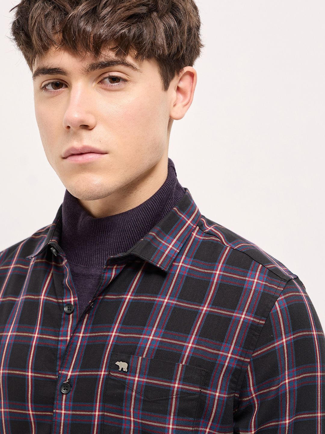 THE BEAR HOUSE Men Spread Collar Windowpane Checked Cotton Slim Fit Shirt