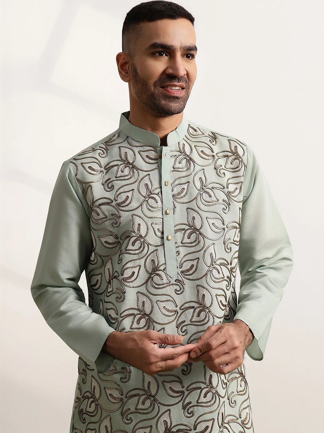 Kurta Kerja Benang Sulam Lelaki Anouk