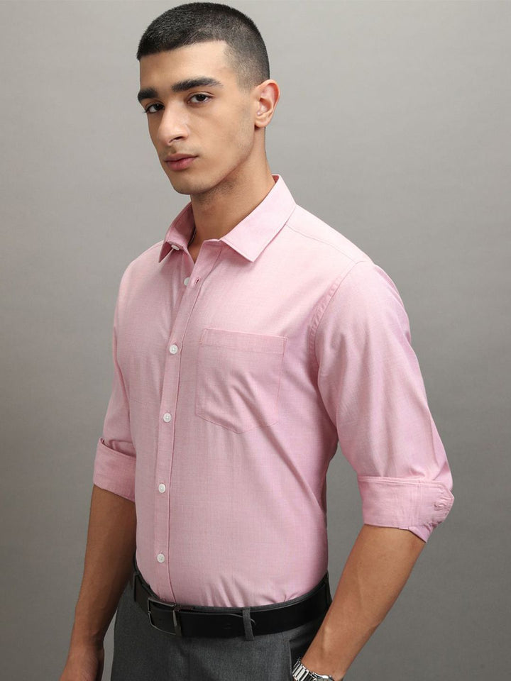Highlander Men Solid Formal Slim Fit shirt