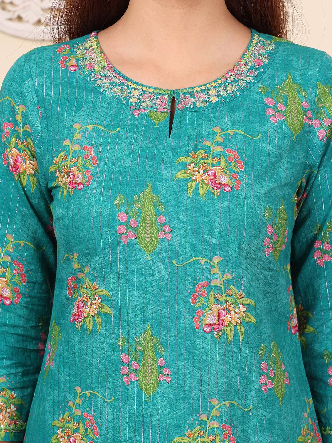 W Women Ethnic Motifs Printed Thread Work Kurta