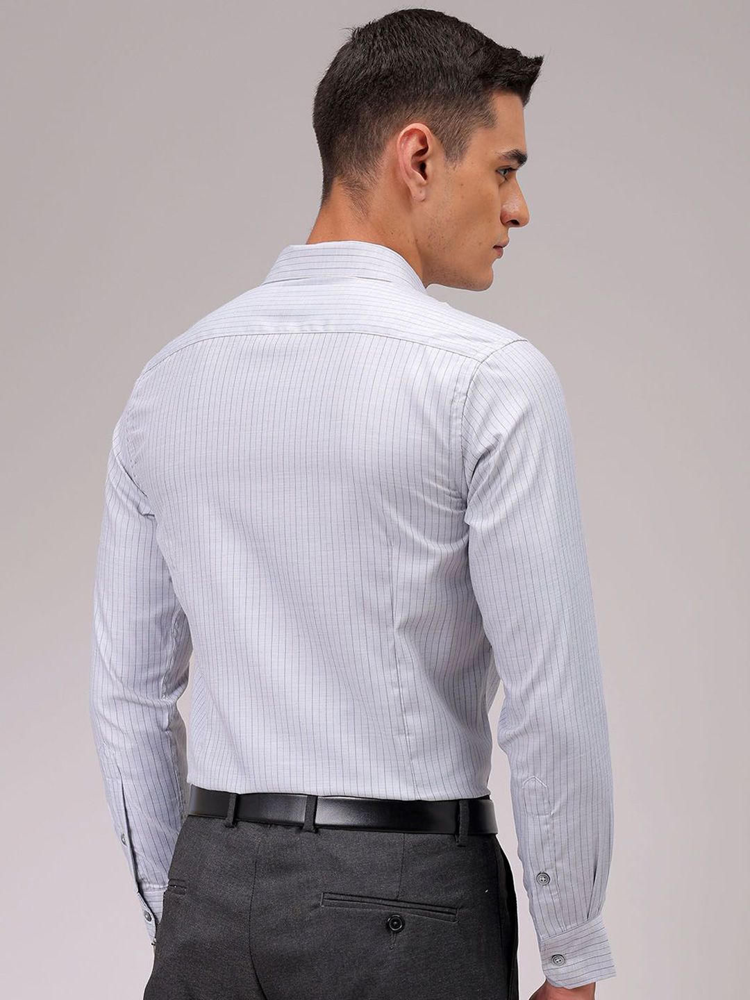 The Indian Garage Co. X Luxe Men Cutaway Collar Pinstripes Striped Slim Fit Formal Shirt
