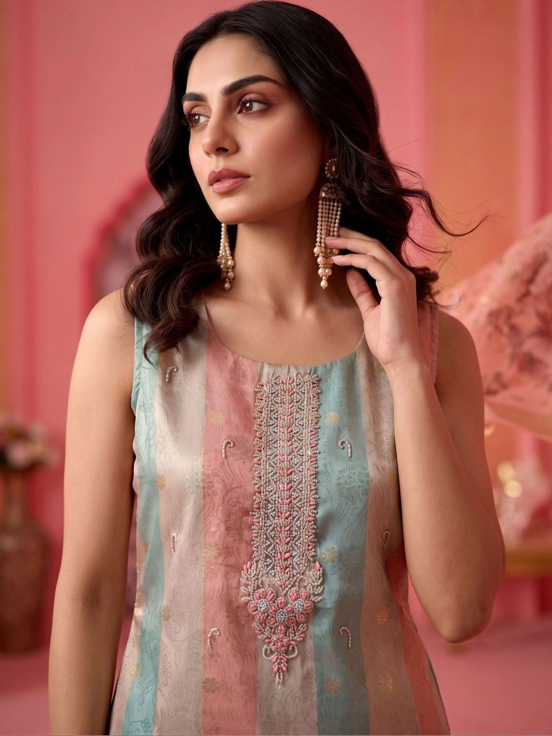 Mamicha Women Regular Thread Work Kurta with Trousers & With Dupatta