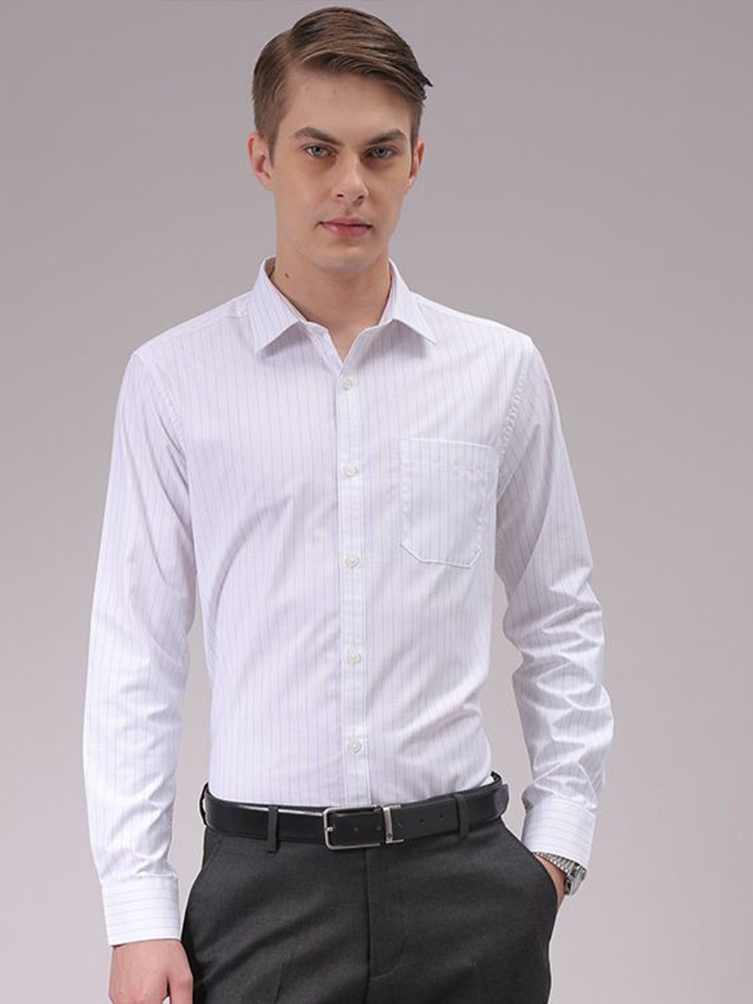 The Indian Garage Co. X Luxe Men Cutaway Collar Vertical Striped Slim Fit Formal Shirt
