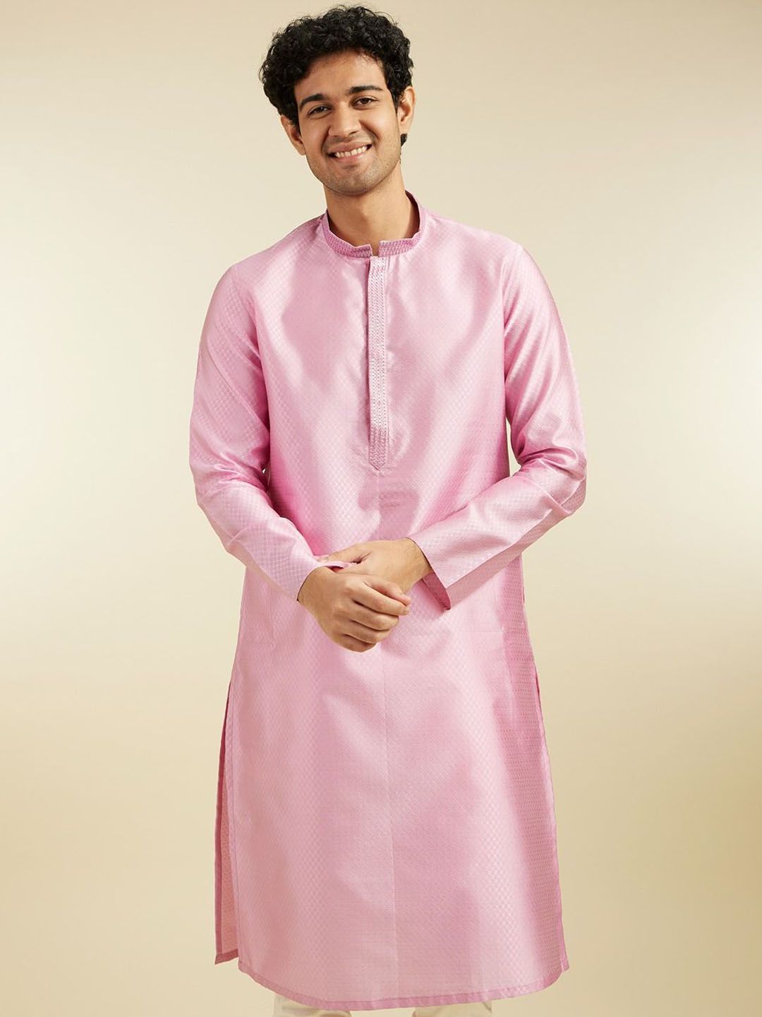Diwas oleh Manyavar Ethnic Motifs Design Woven Sequinned Thread Work Art Silk Kurta