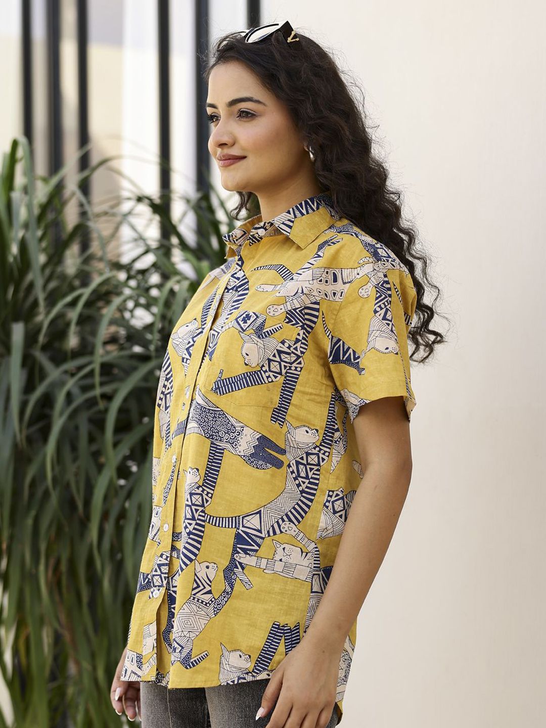 Sanskrutihomes Wanita Abstrak Bercetak Baju Kasual