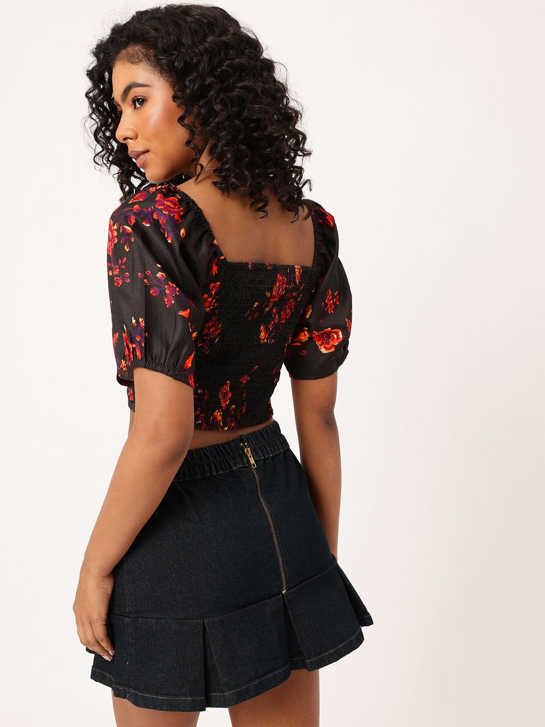 DressBerry Floral Printed Bow Detailed Fitted Crop Top