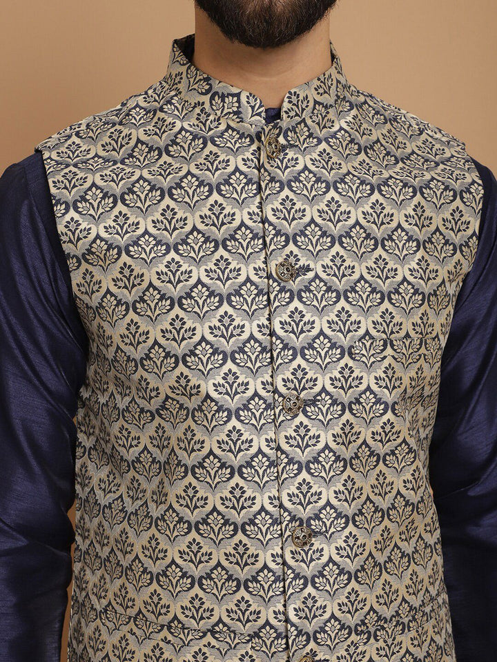 Kurta Lengan Panjang Kolar Mandarin Tenun Anouk dengan Jaket Churidar Nehru