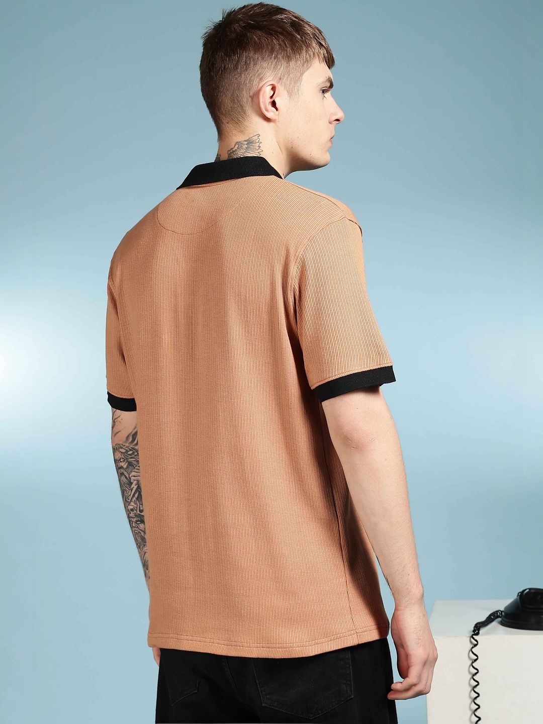 Eszett Korean Textured Fabric Self Design Cotton Polo Collar Short Sleeves T-shirt