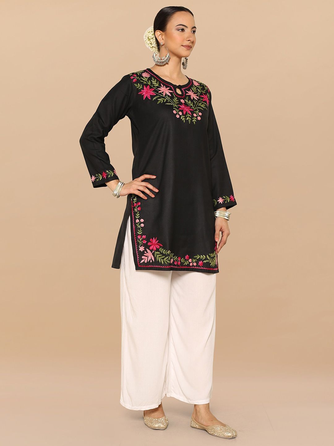 HOUSE OF KARI Floral Embroidered Cotton Falak Kashmiri Straight Kurta