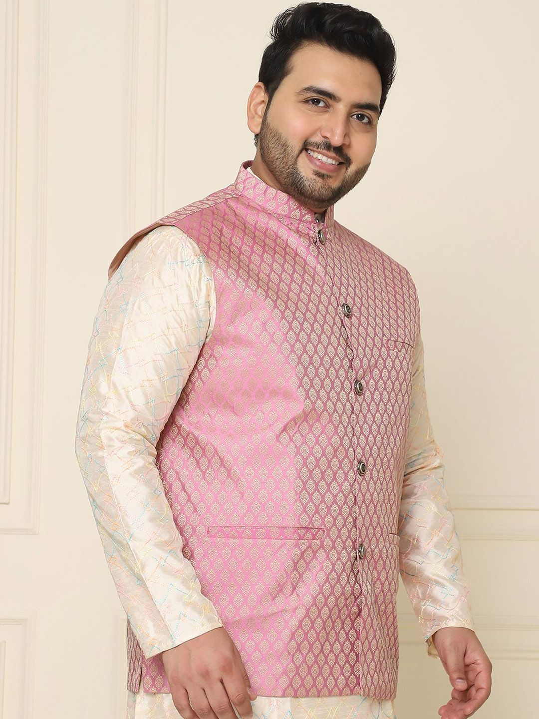 SOJANYA PLUS Men Plus Size Embroidered Mandarin Collar Nehru Jacket