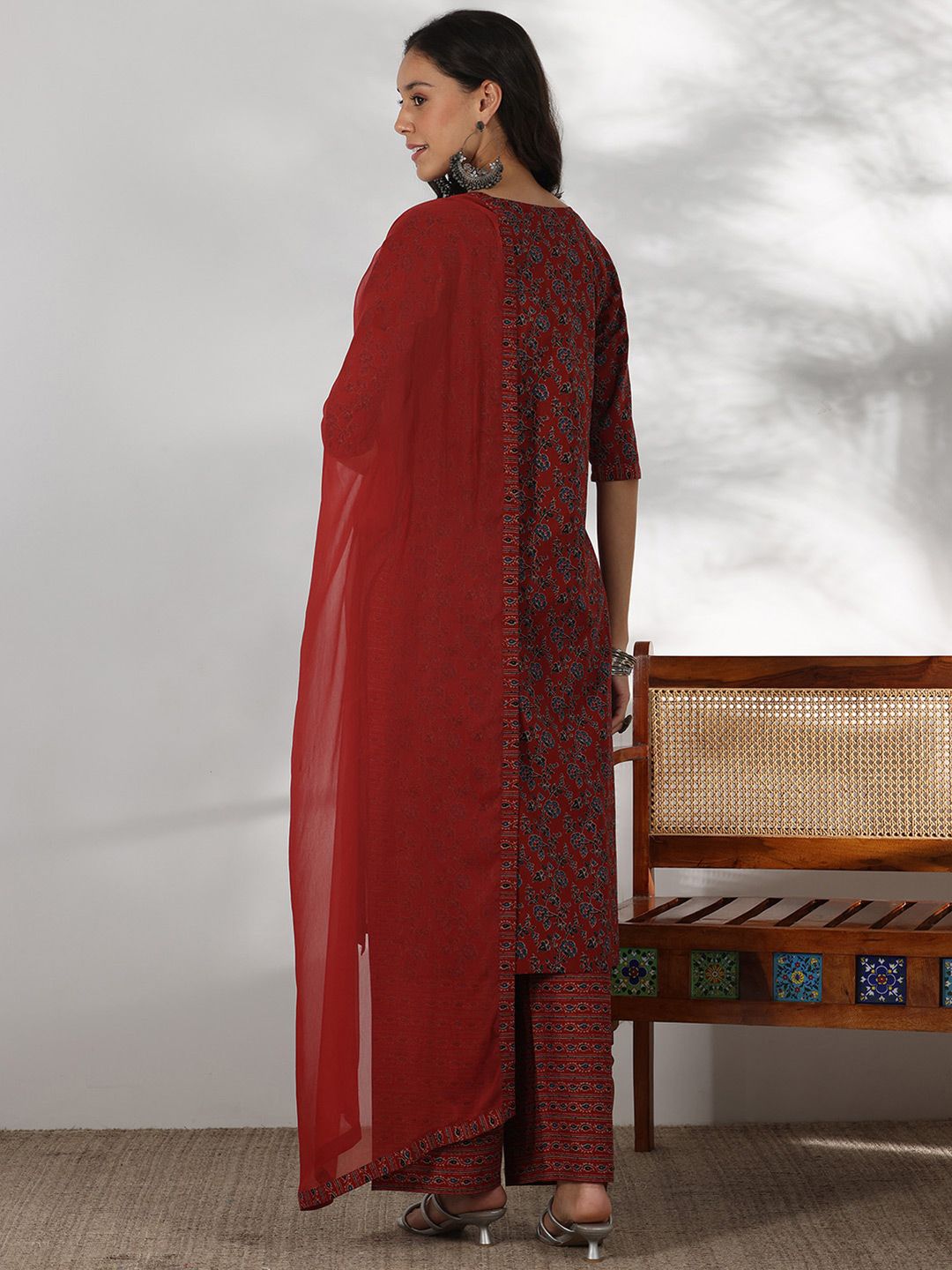 Libas Floral Printed Notch Neck Pure Cotton Straight Kurta with Palazzos & Dupatta