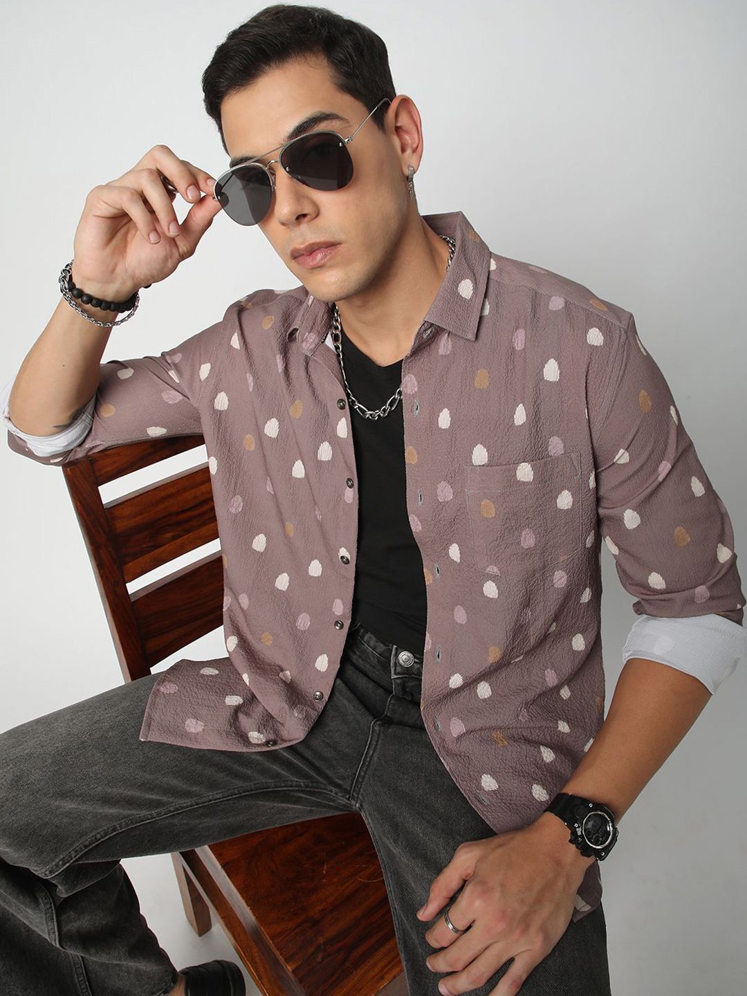 VASTRADO Men Classic Spread Collar Geometric Printed Slim Fit Casual Shirt