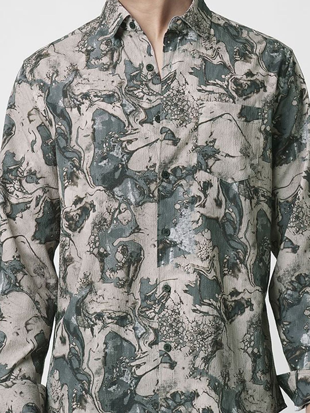 VASTRADO Men Classic Spread Collar Floral Printed Slim Fit Casual Shirt