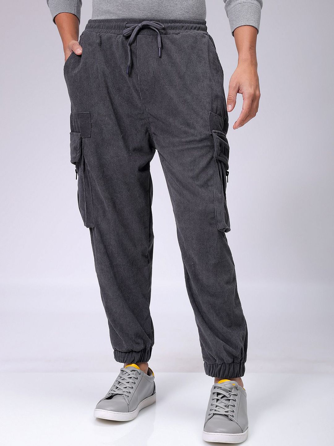 The Indian Garage Co Men Textured Loose Fit Joggers Trousers