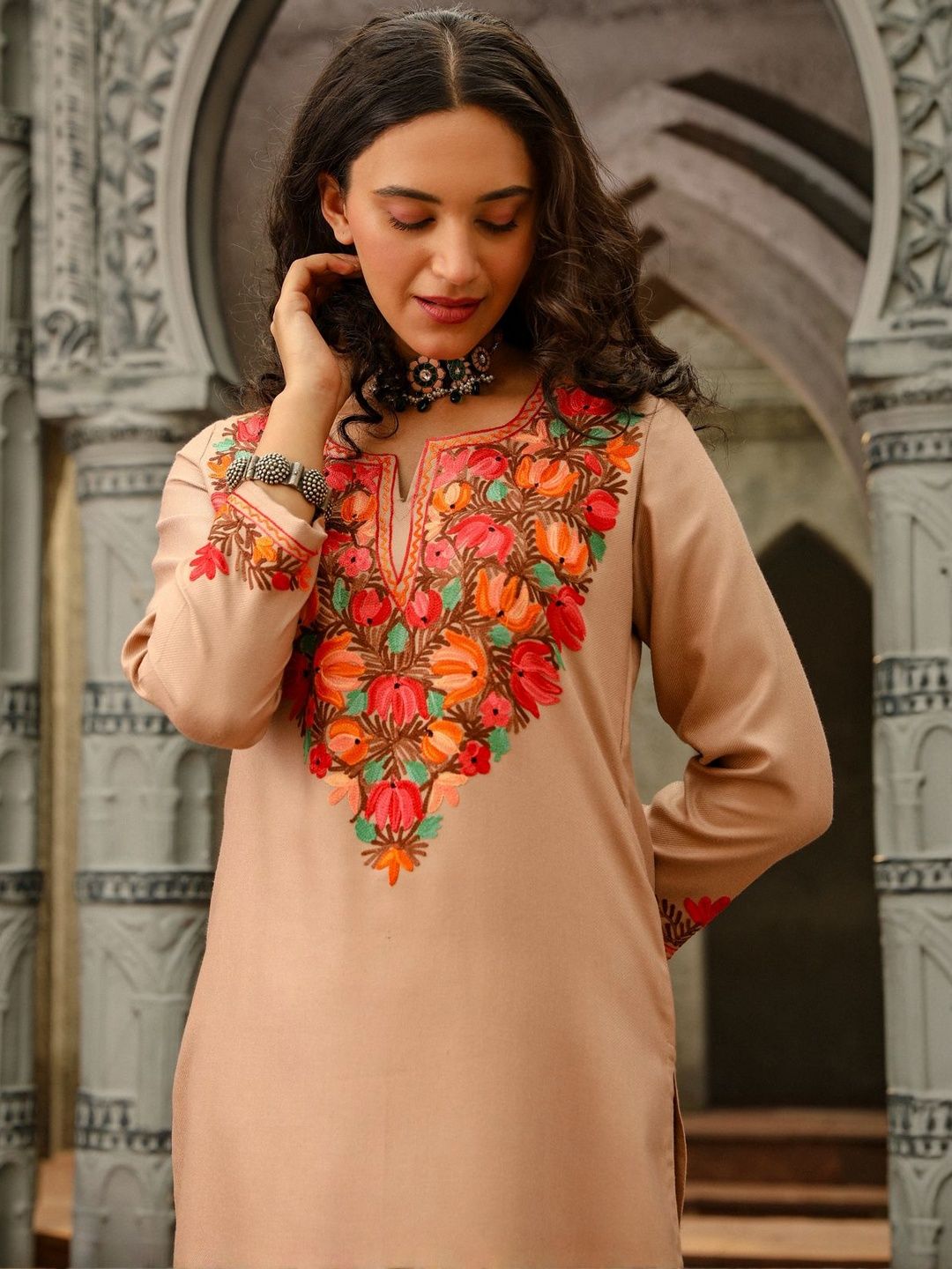 House of Chikankari Women Beige Woollen Aari Embroidered Kurta Set