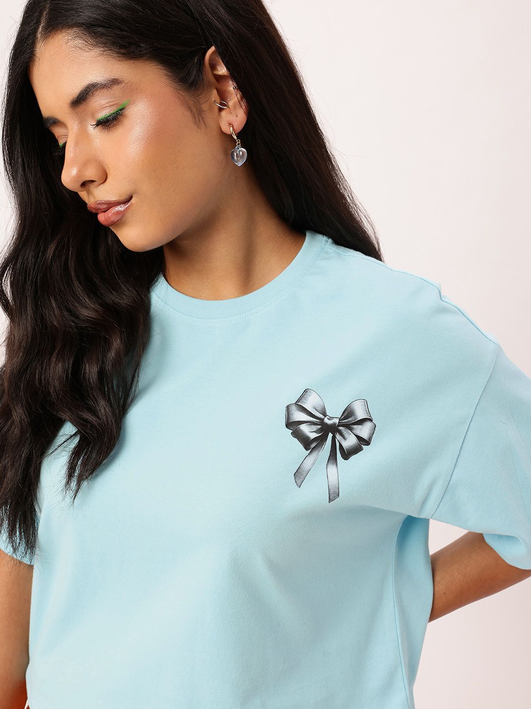 DressBerry Cute Bow-Tied Bliss Printed Boxy Crop T-shirt