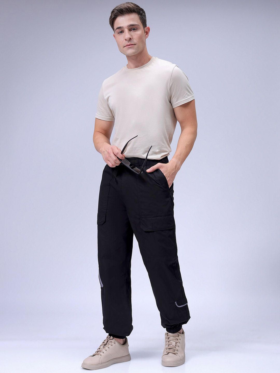 The Indian Garage Co Men Relaxed Fit Pure Cotton Utility Cargo Jogger