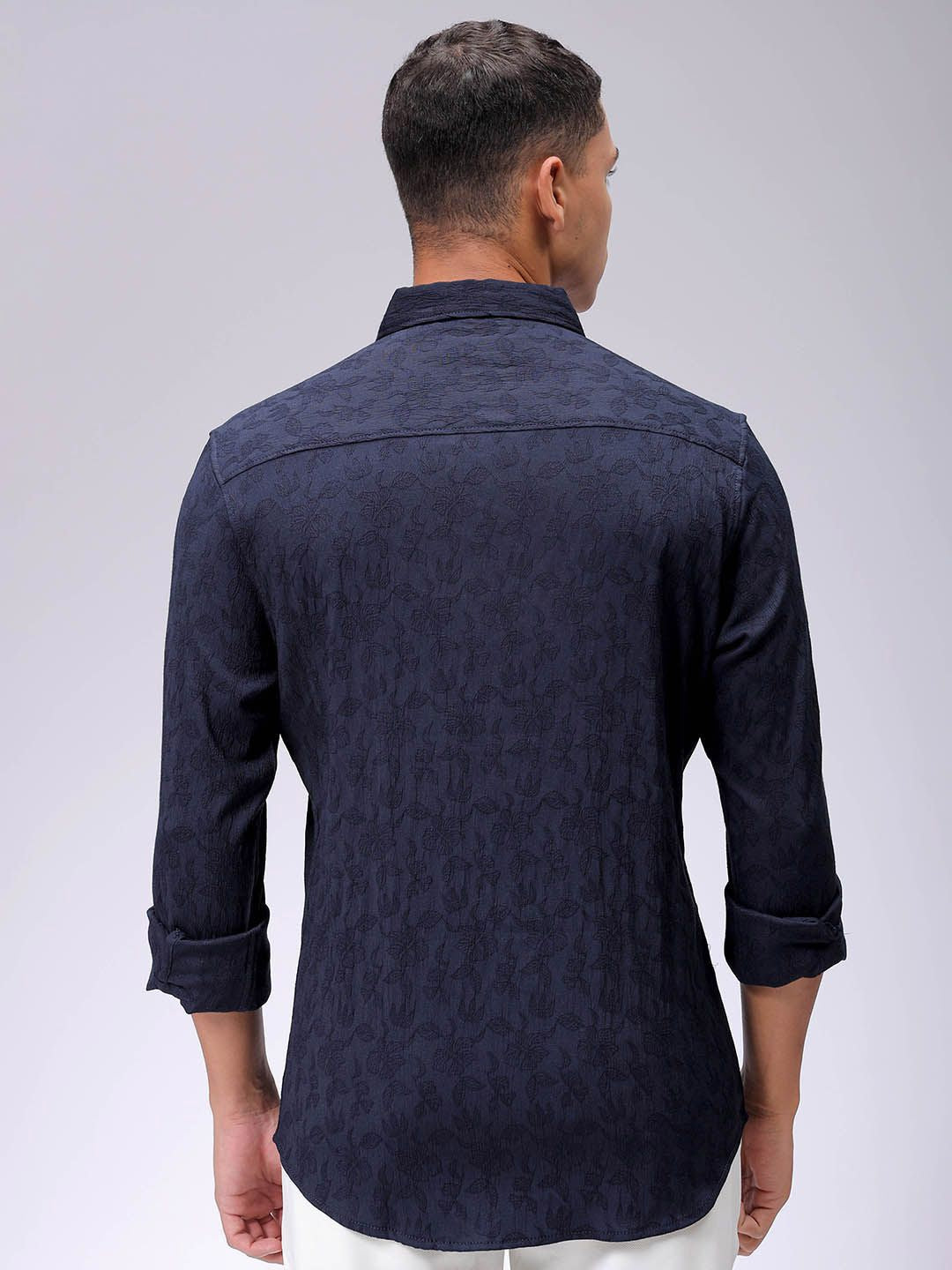 The Indian Garage Co Men Slim Fit Textured Jacquard Resortwear Shirt
