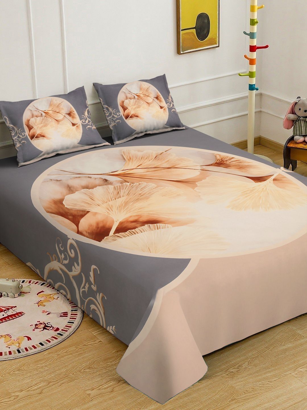 KLOTTHE Grey & Beige Floral Printed Flat 300 TC King Fine Bedsheet With 2 Pillow Cover