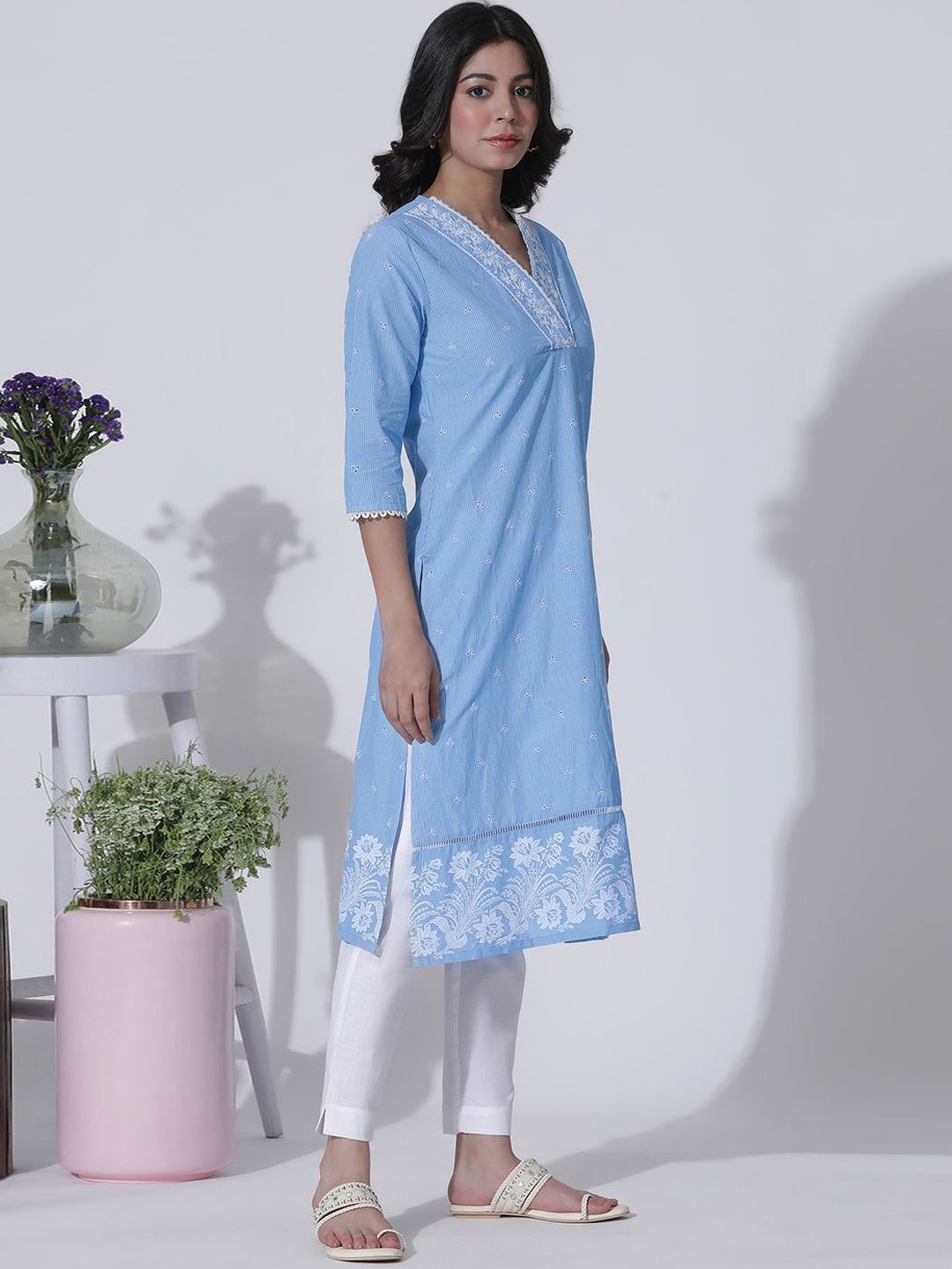 W Floral Embroidered V-Neck Cotton Straight Kurta
