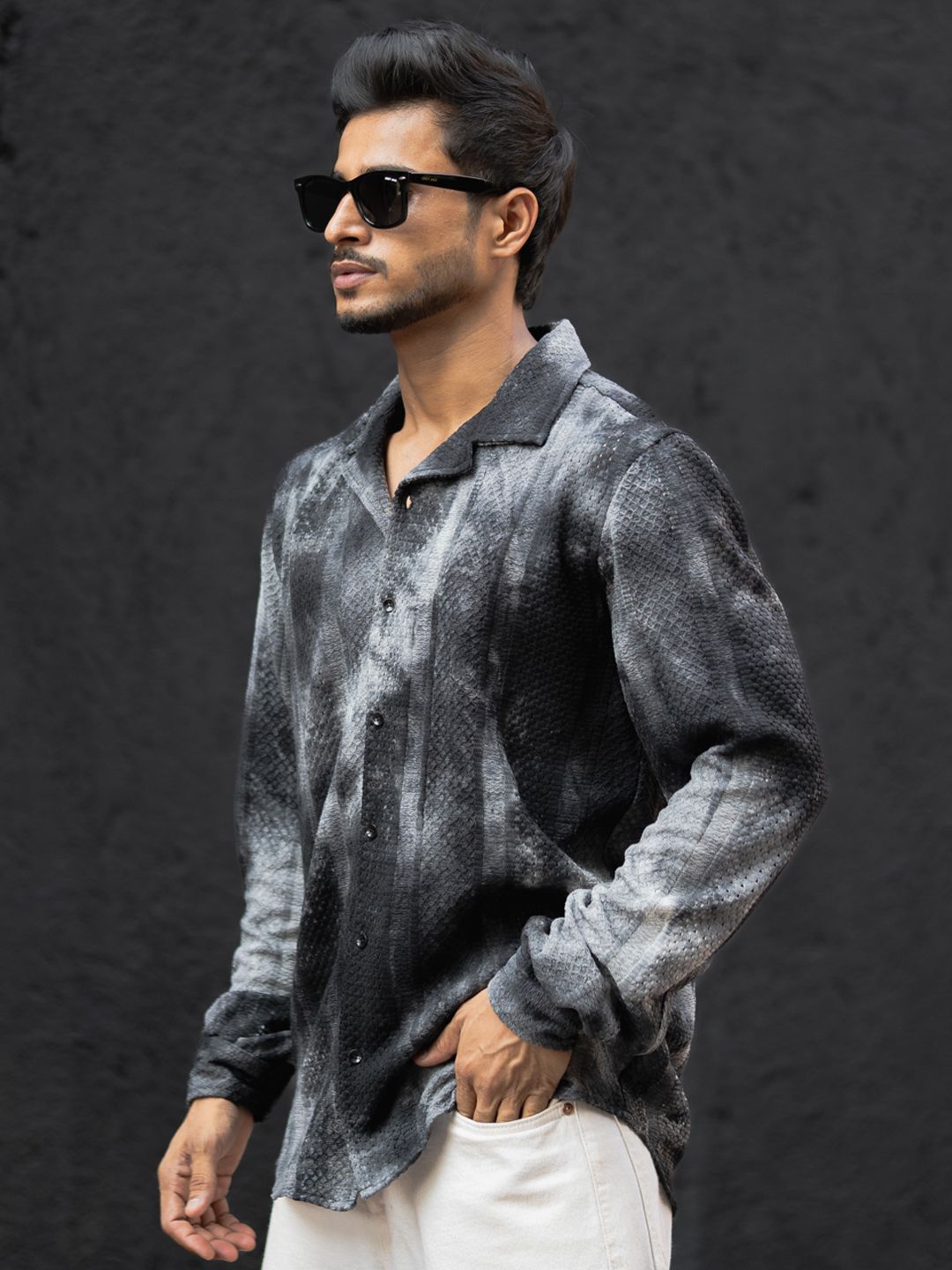 Powerlook Abstract Print Regular Fit Casual Shirt