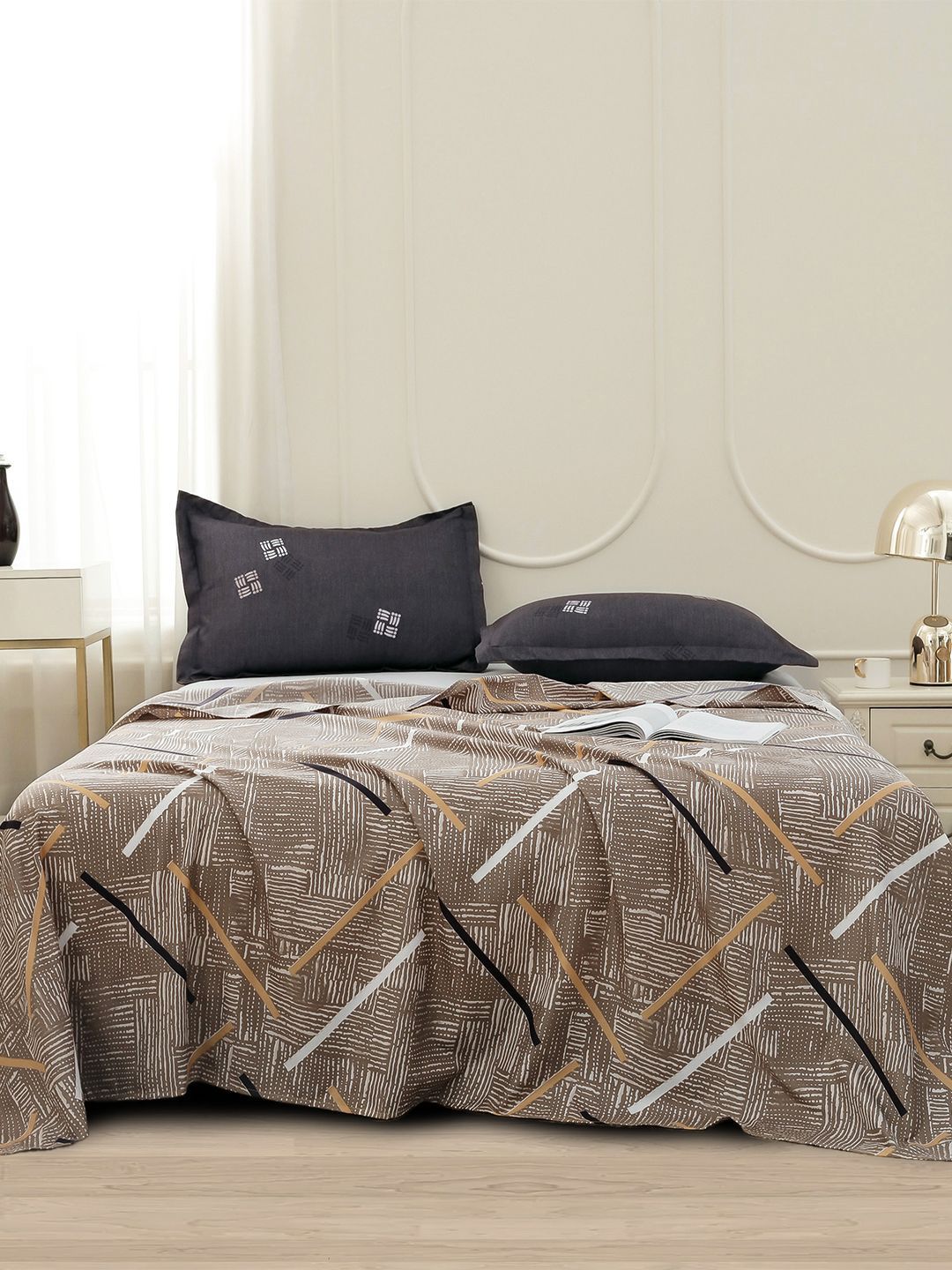 Story@home Coffee Brown Abstract Printed 240 TC Satin Finish Queen Bedsheet Set