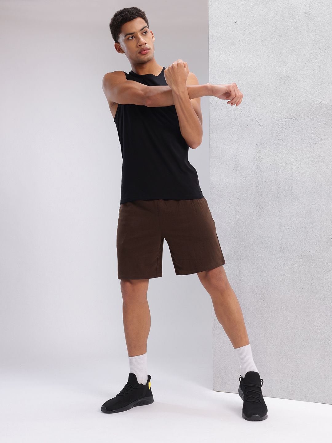 HRX by Hrithik Roshan Men Mid-Rise Training Shorts with Side-Taping