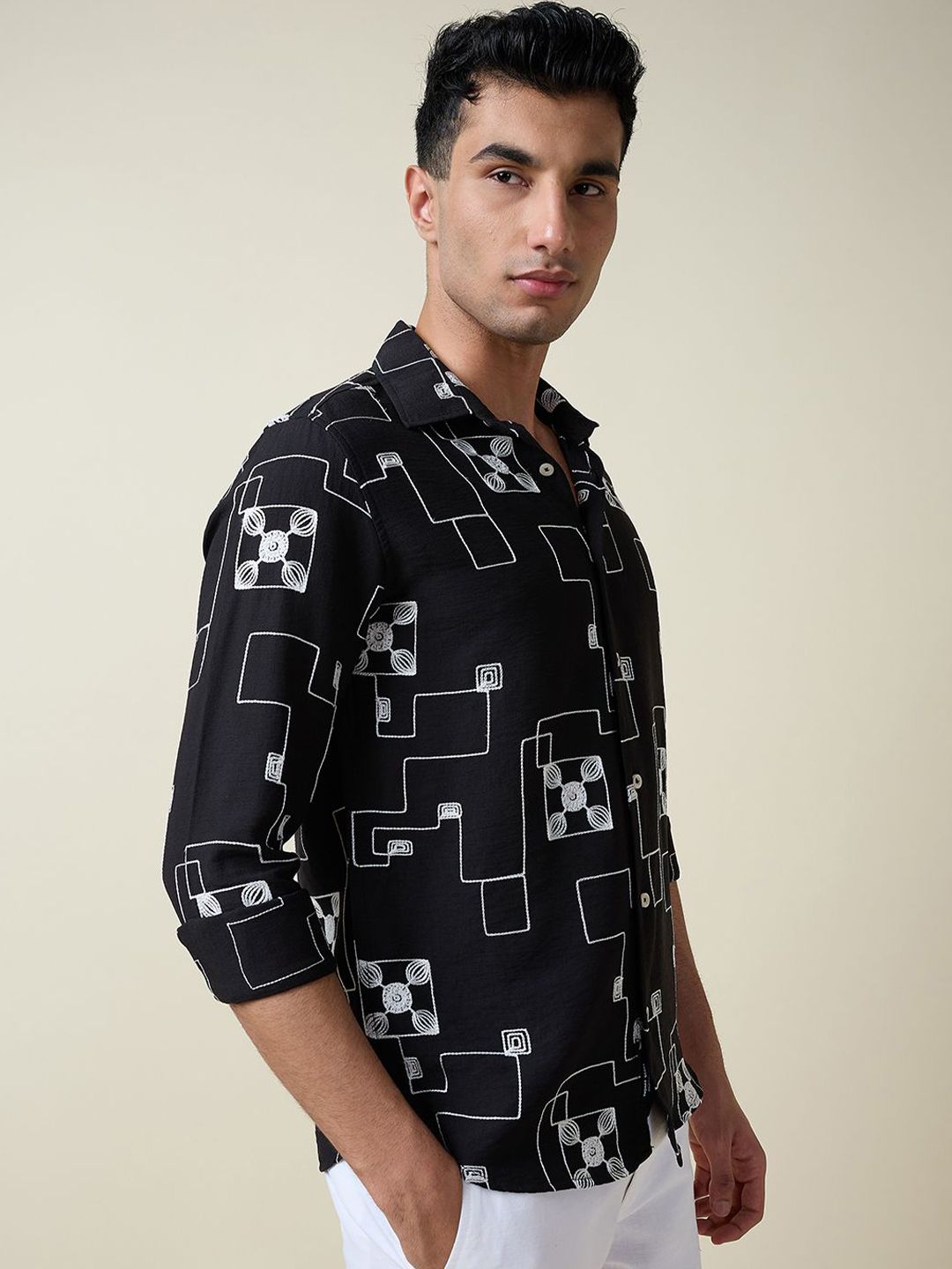 Thomas Scott Men Embroidered Regular Fit Casual Shirt