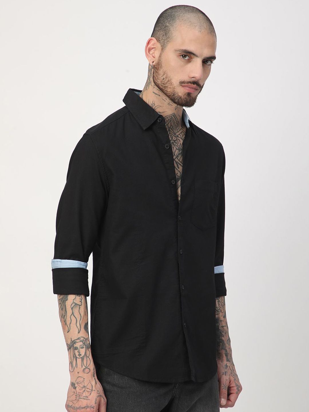 VASTRADO Men Classic Fit Spread Collar Solid Cotton Casual Shirt