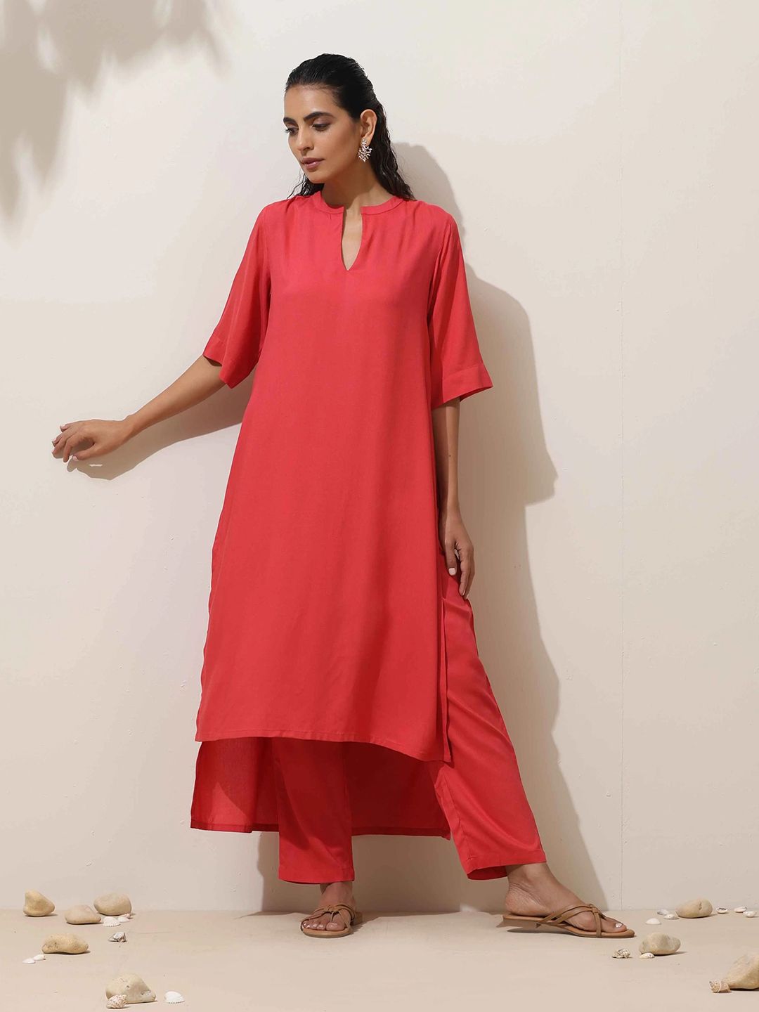trueBrowns Mandrain Collar Straight Kurta With Trouser