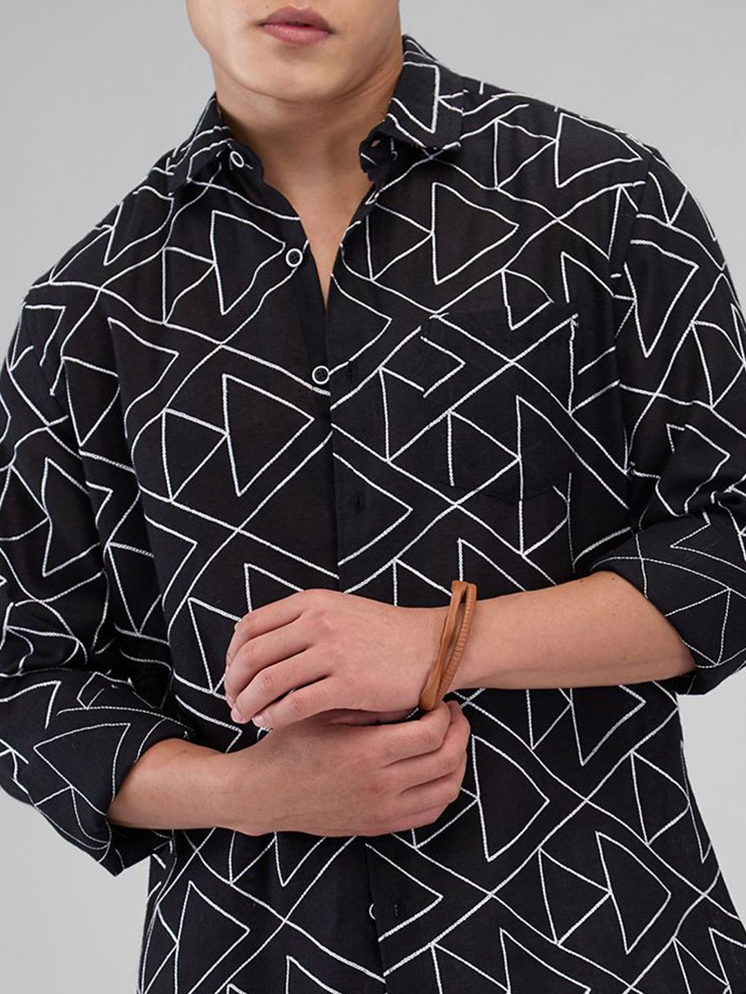 VASTRADO Men Classic Spread Collar Geometric Printed Cotton Slim Fit Casual Shirt