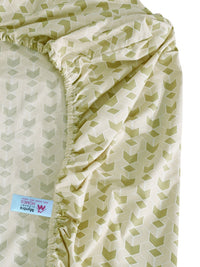 Myntra Elegant Homes Olive Green & White Geometric 300 TC King Bedsheet with 2 Pillow Covers