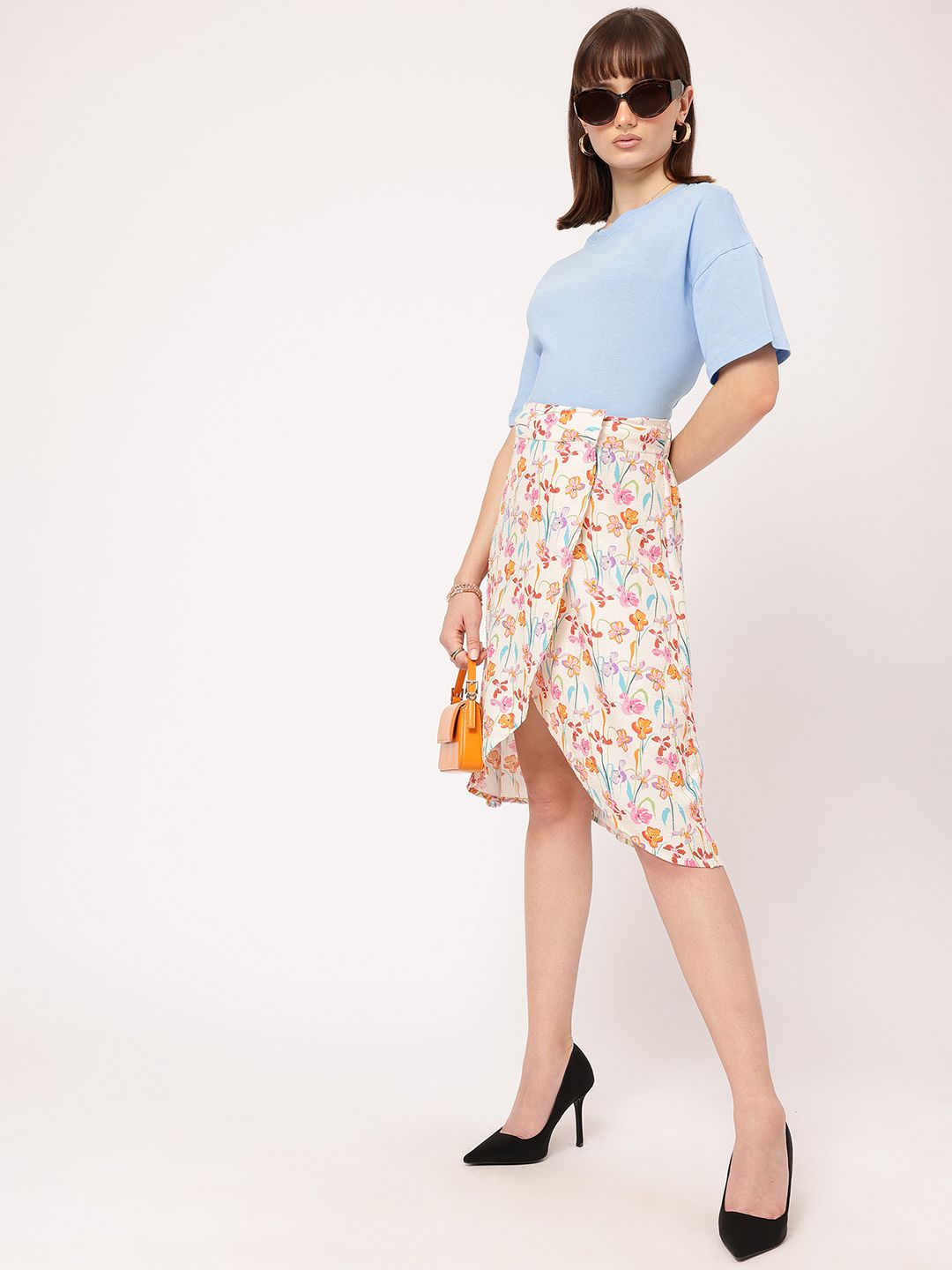 DressBerry Loud Yet Calm Back Printed Oversized Tee