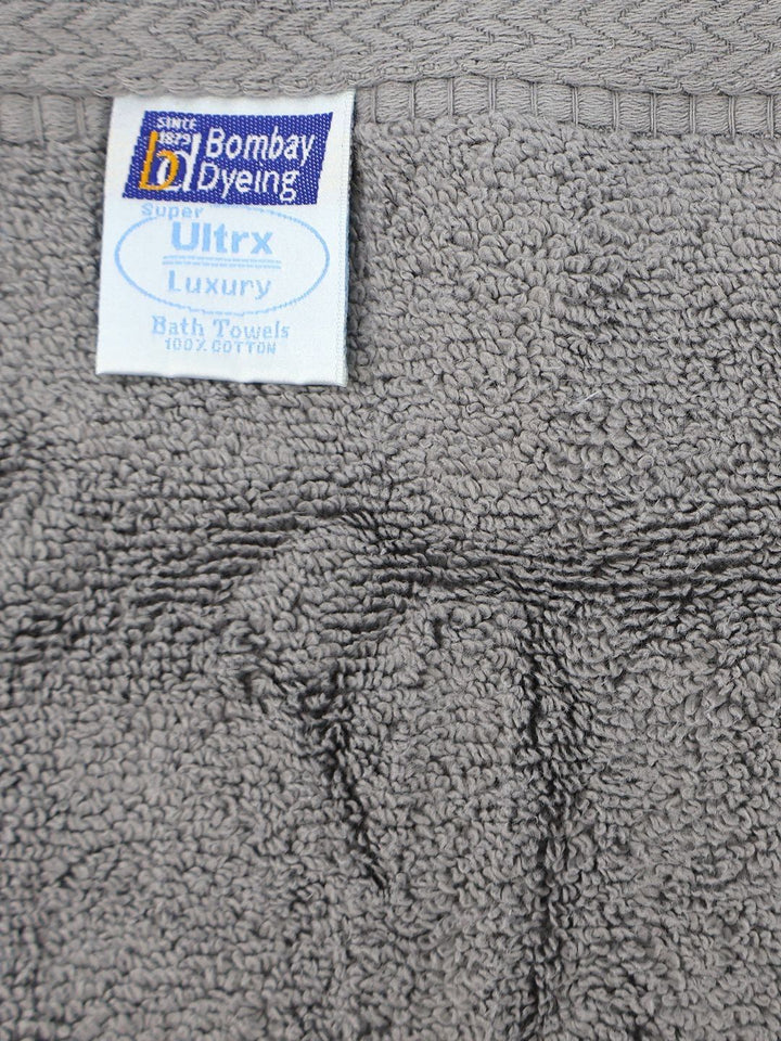 BOMBAY DYEING Grey 3 Pcs Pure Cotton 650 GSM Face Towel