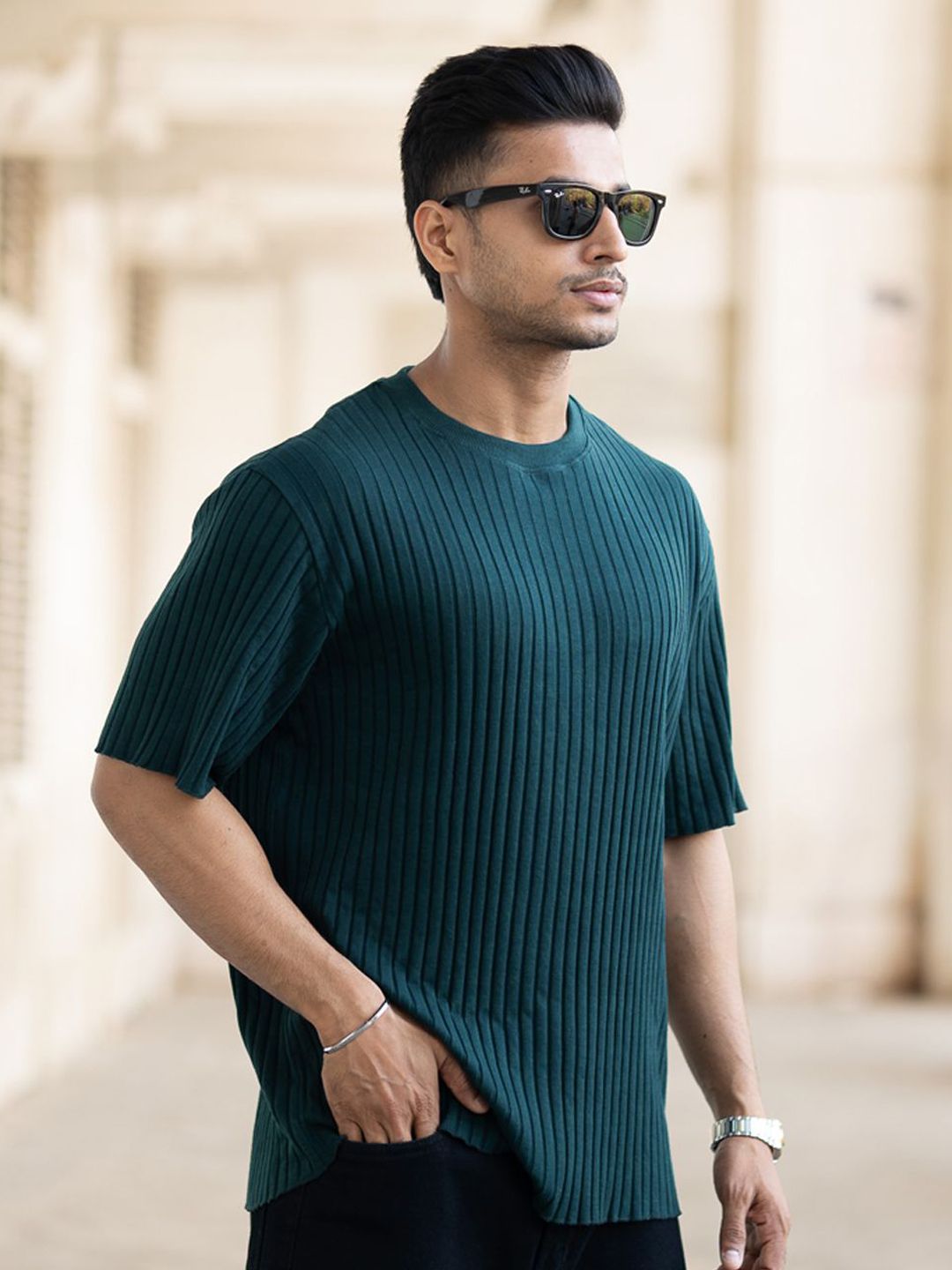 Powerlook Men Drop-Shoulder Sleeves Oversized T-shirt