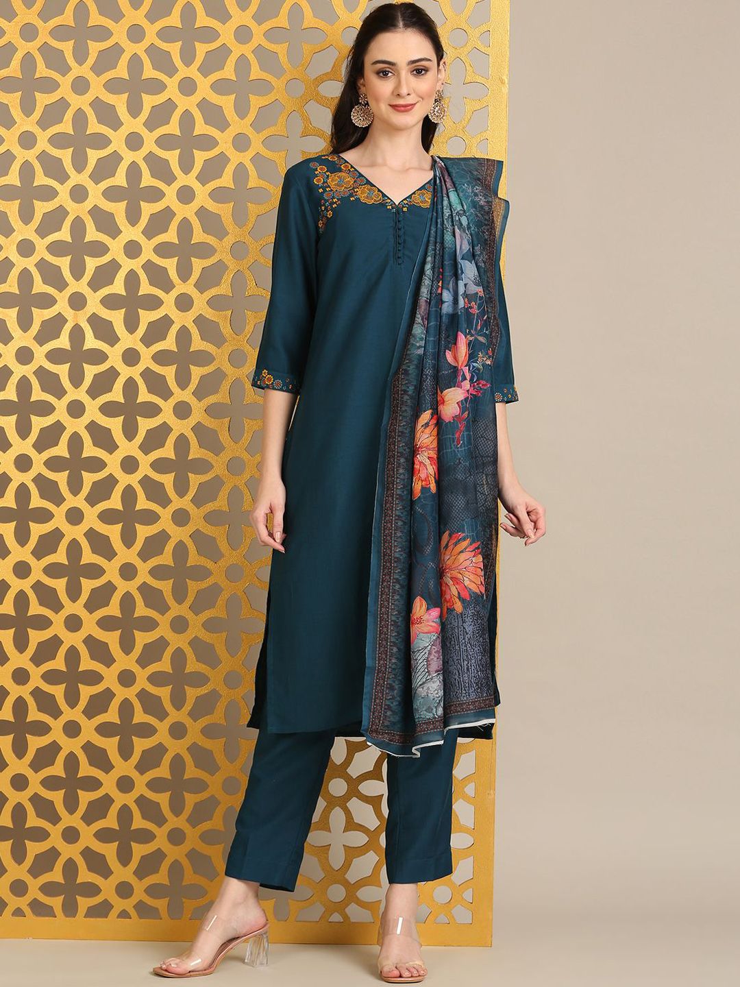 Anouk Floral Embroidered Thread Work Straight Kurta With Trouser And Dupatta