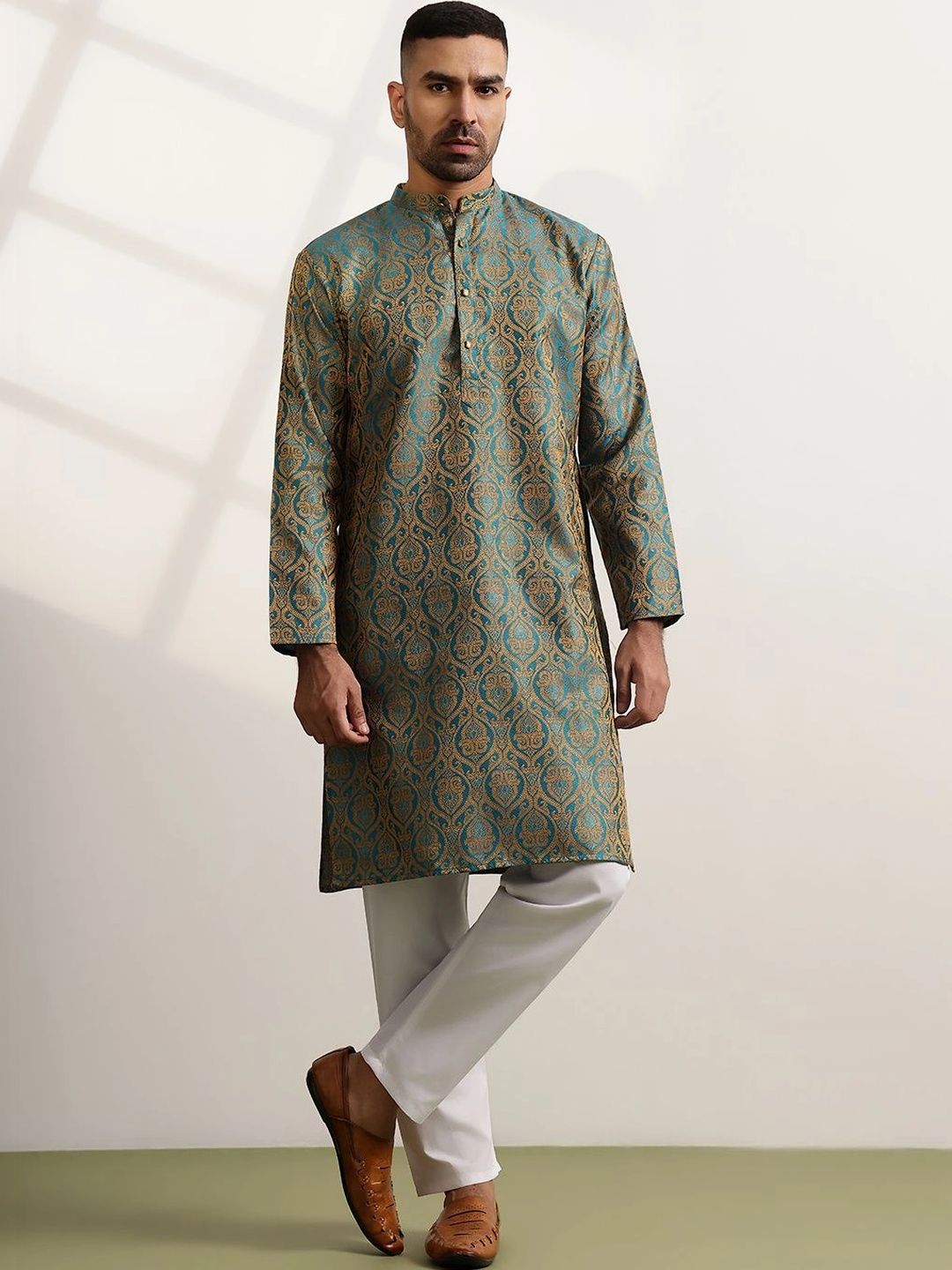Anouk Men Ethnic Motifs Regular Kurta with Pyjamas