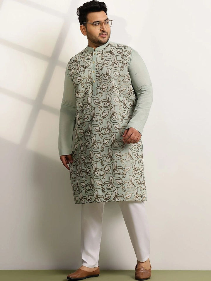 SOJANYA PLUS Men Ethnic Motifs Embroidered Regular Thread Work Kurta with Trousers