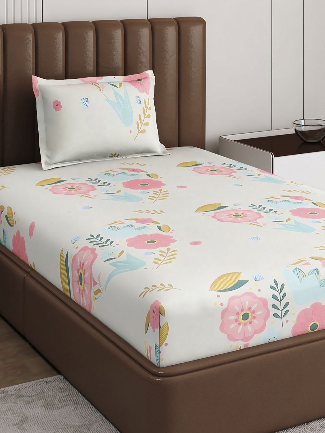 Monte Carlo Pixel White & Pink Floral Printed 120 TC Single Bedsheet Set 1.52 m x 2.30 m