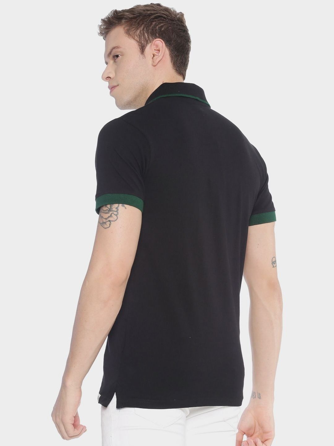 ADRO Men Colourblocked Polo Collar T-shirt