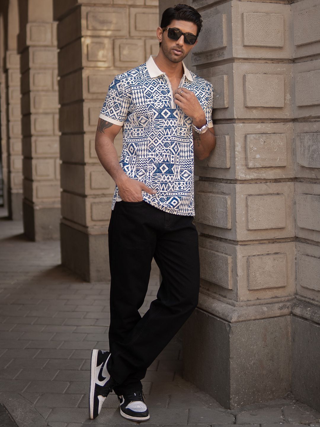 Powerlook Men Geometric Printed Polo Collar T-shirt