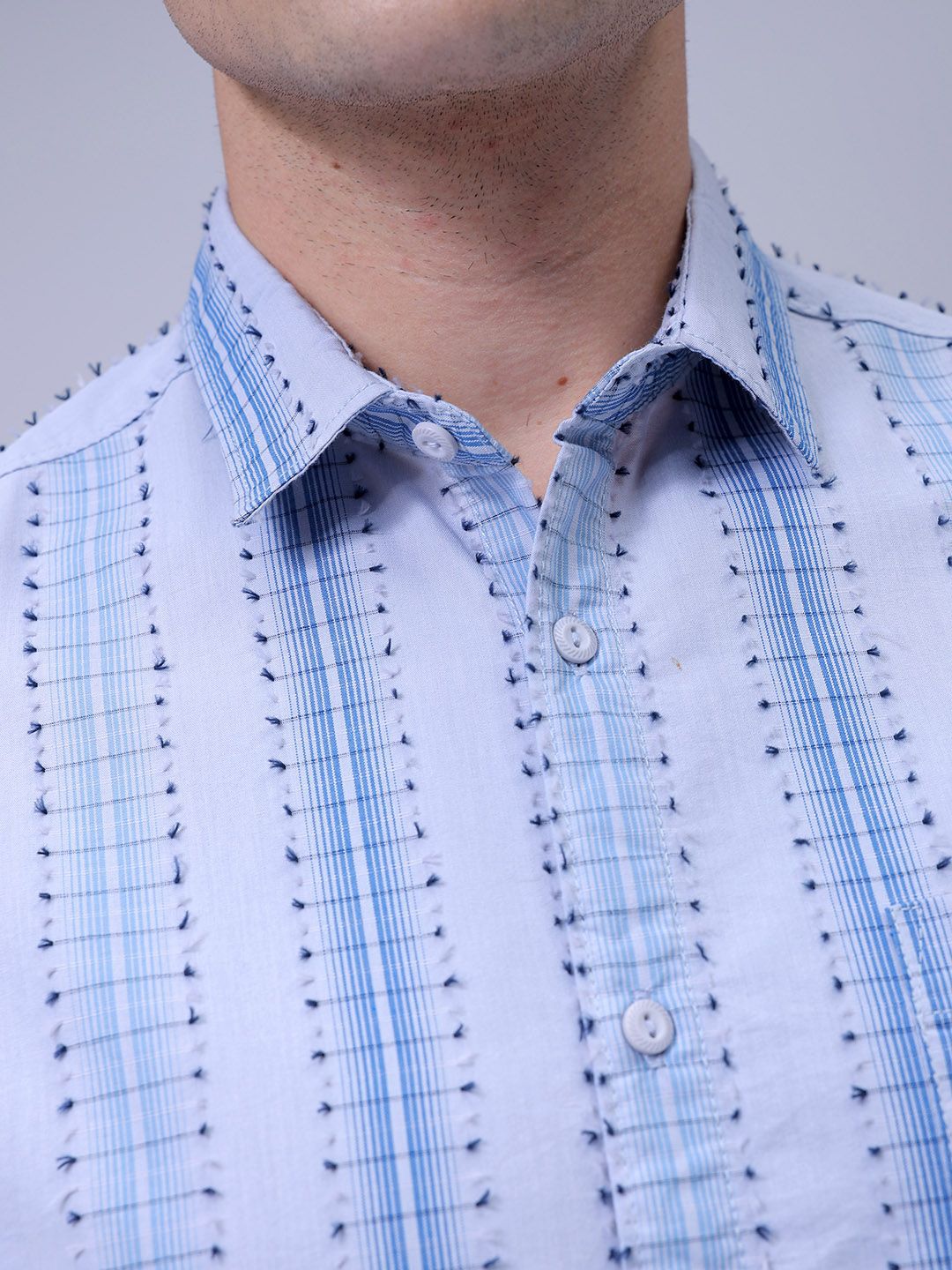 The Indian Garage Co Men Slim Fit Spread Collar Textured Cotton Casual Shirt