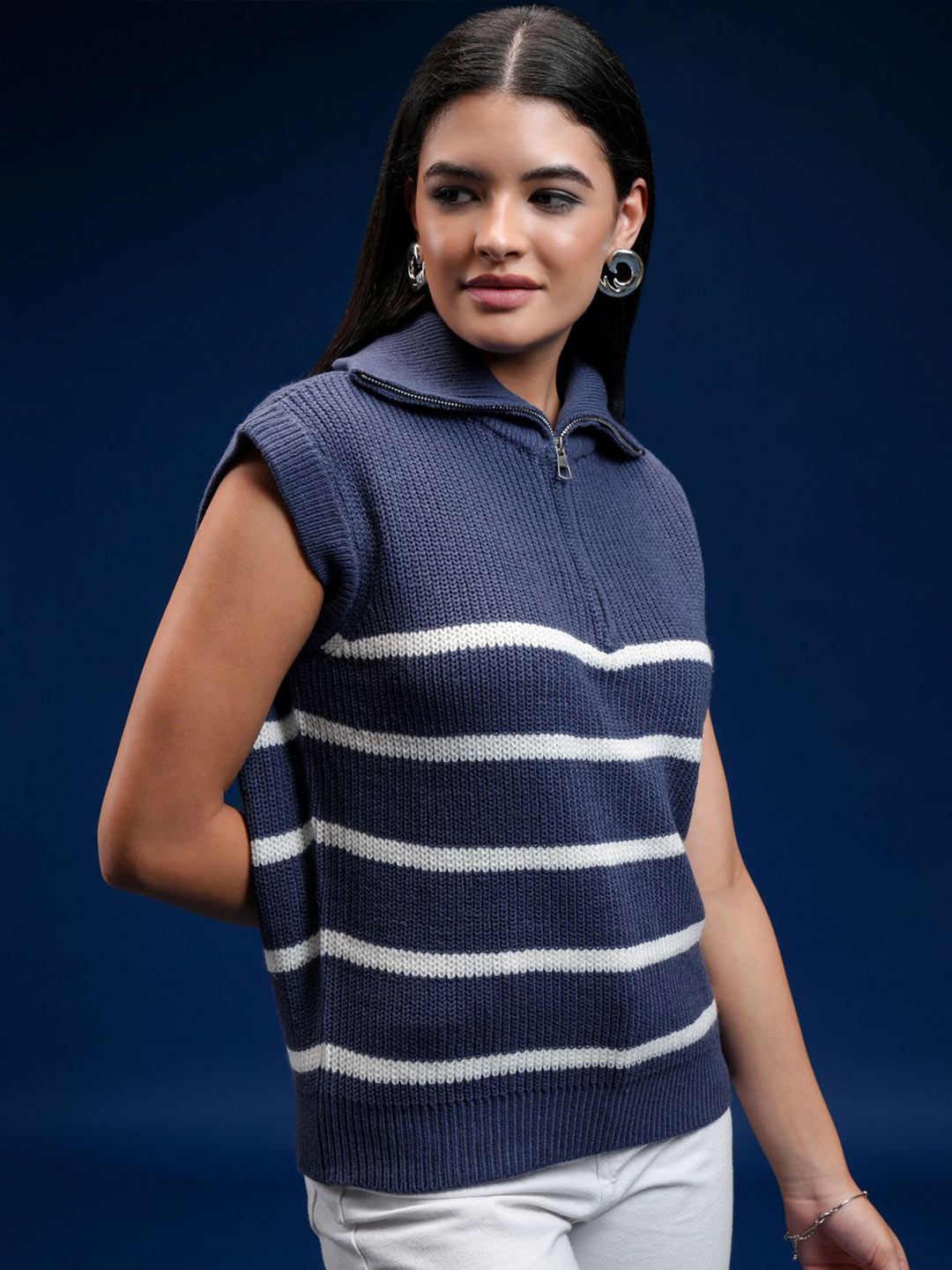 Tokyo Talkies Women Cable Knit Striped Sleeveless Pullover