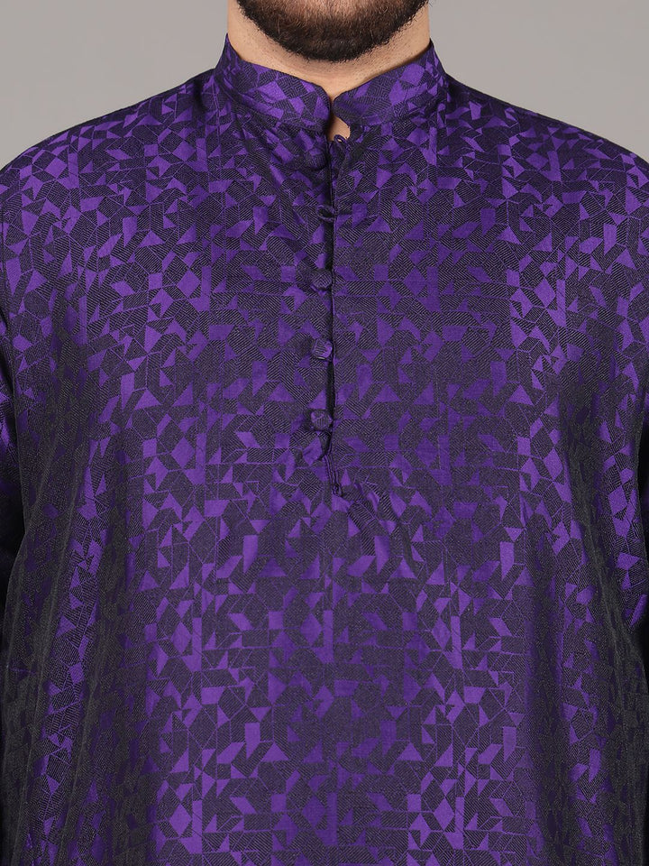 SOJANYA PLUS Plus Size Lelaki Rekaan Tenun Geometrik Kurta Lurus Dengan Piyama