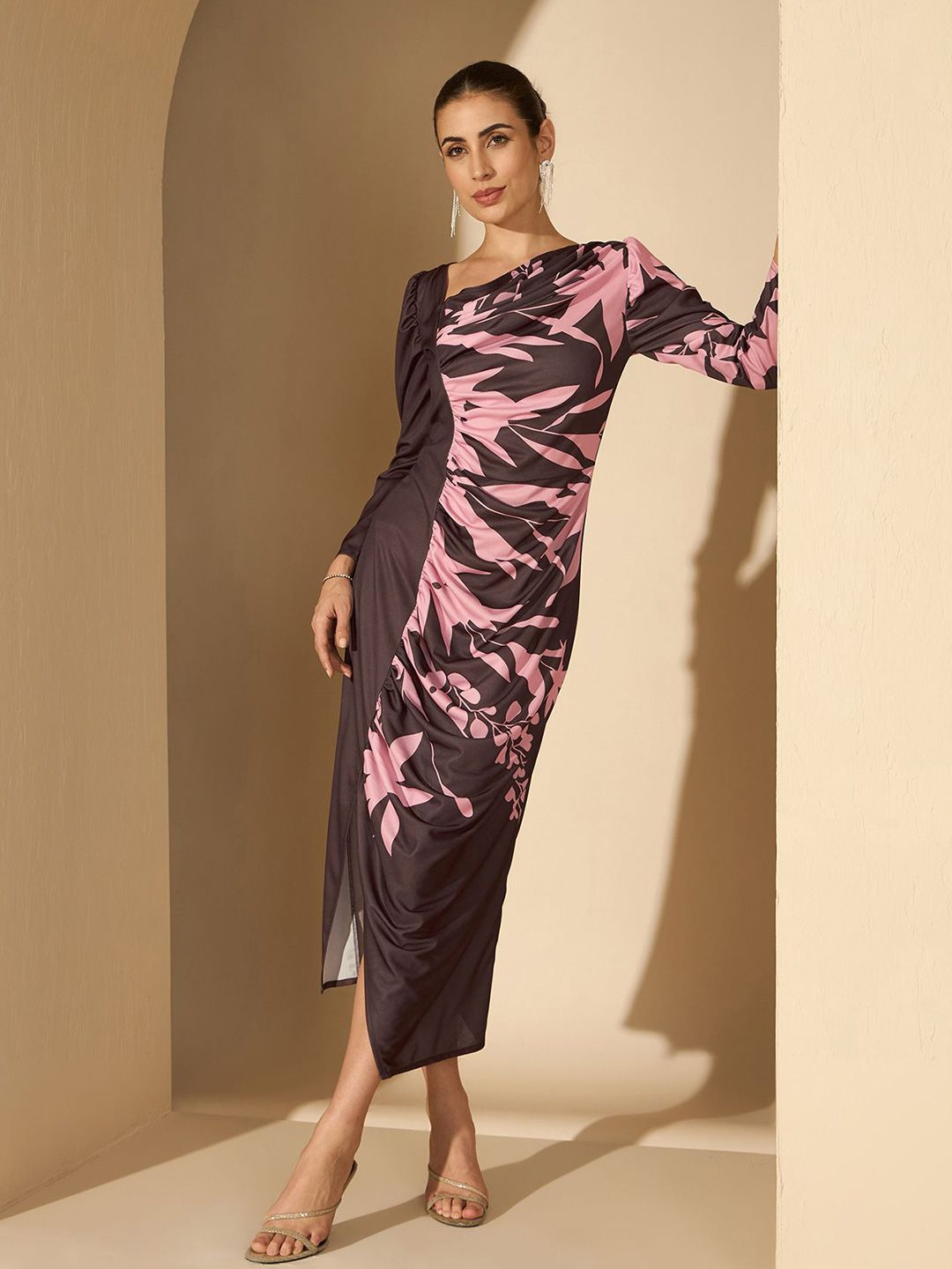 Antheaa Printed Puff Sleeve Sheath Midi Dress