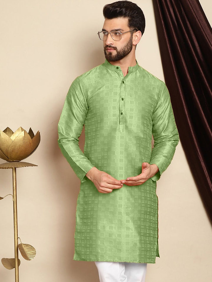 Anouk Checked Mandarin Collar Long Sleeves Thread Work Kurta
