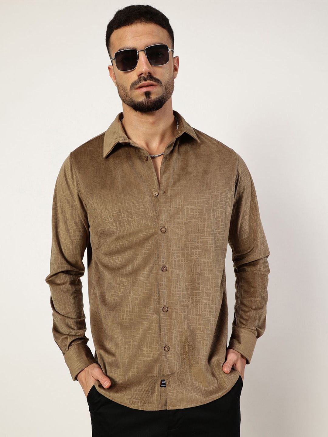 Thomas Scott Men Premium Spread Collar Textured Slim Fit Casual Shirt